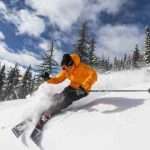 Перш ніж спуститися на лижах з гори