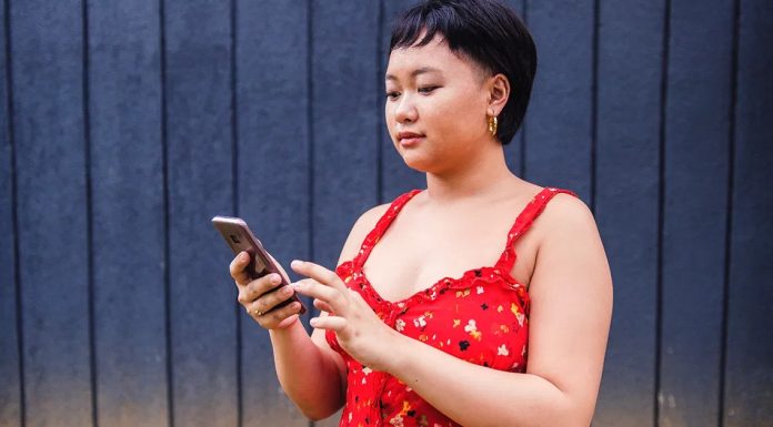 Короткі жіночі зачіски і їх переваги