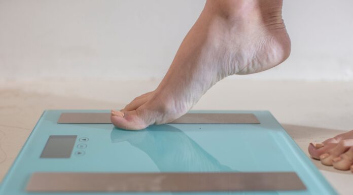 Ожиріння: як це може бути шкідливим для вашої шкіри