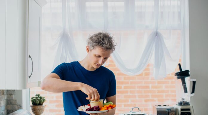 Біль у животі після вживання овочів: причини та поради щодо полегшення