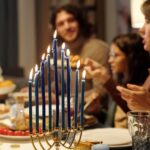 Зберігайте спокій під час Хануки: посібник зі святкування без стресу