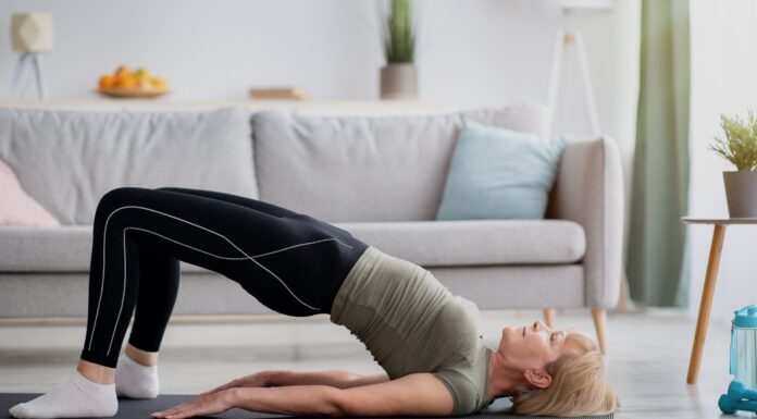 Сила після 50: 20-хвилинне тренування нижньої частини тіла для тривалої рухливості