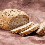 Багатозерновий хліб: чи справді він здоровіший за інші варіанти?