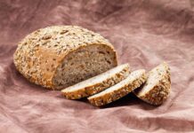 Многозерновой хлеб: Действительно ли он полезнее других вариантов?