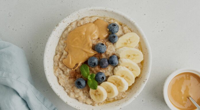 Покращуйте свій сніданок: 5 способів збільшити вміст білка у вівсянці