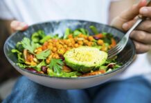 Лужна дієта: продукти, які слід включити та уникати для оптимального здоров’я