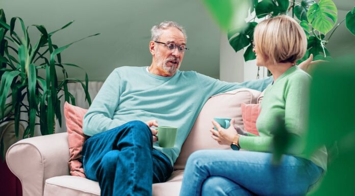 Знайомства після Діагнозу “Рак Простати”: Посібник зі зв’язків та інтимності