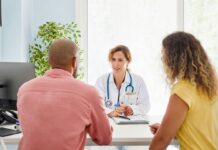 Фертильність та вагітність при вродженій гіперплазії надниркових залоз (ВГН): Огляд