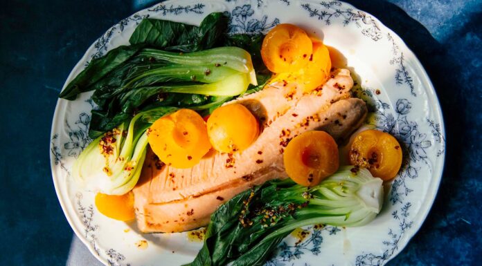 Лосось з імбирними абрикосами: рецепт для смаку та здоров’я