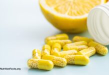 Чи допомагають добавки з вітаміном С зменшити тривогу?