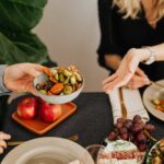 Чи впливає ваша вечеря на згадку? Нове дослідження вивчає зв’язок між часом прийому їжі та здоров’ям мозку